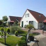 Holiday home Freistehendes Am Naehe Roermond Heel