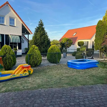 Hébergement de vacances Freistehendes Am Naehe Roermond *