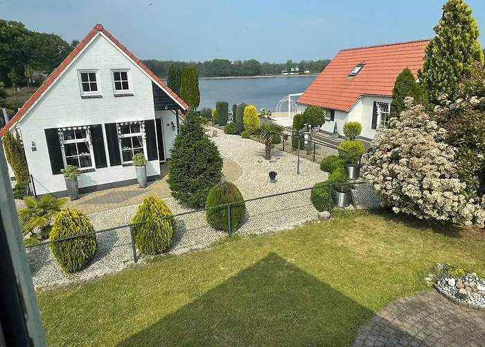 Dom wakacyjny Freistehendes Am Naehe Roermond *