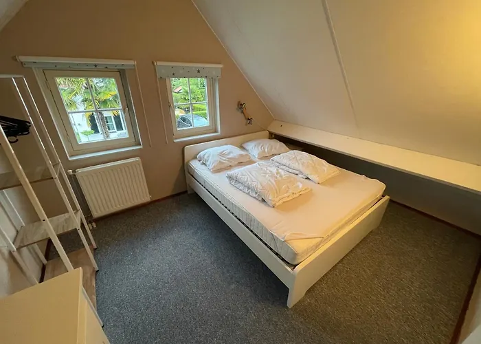 Freistehendes Am Naehe Roermond Dom wakacyjny *