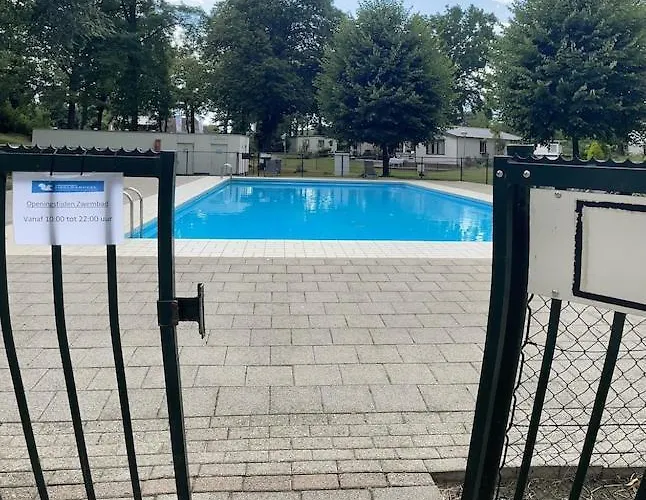 Freistehendes Am Naehe Roermond * Heel