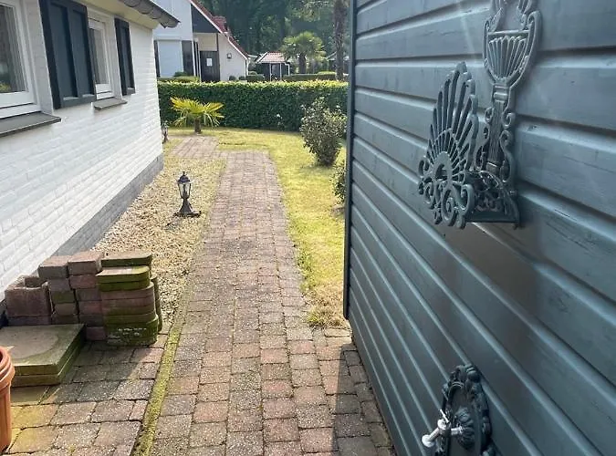 Freistehendes Am Naehe Roermond בית נופש Heel